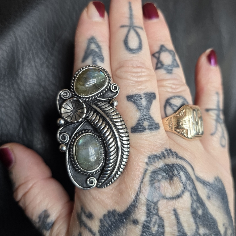 EPJ! Aishen Ring set at size 6.75/7